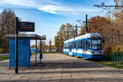 GT8N #RF309: Kraków, przystanek Kombinat