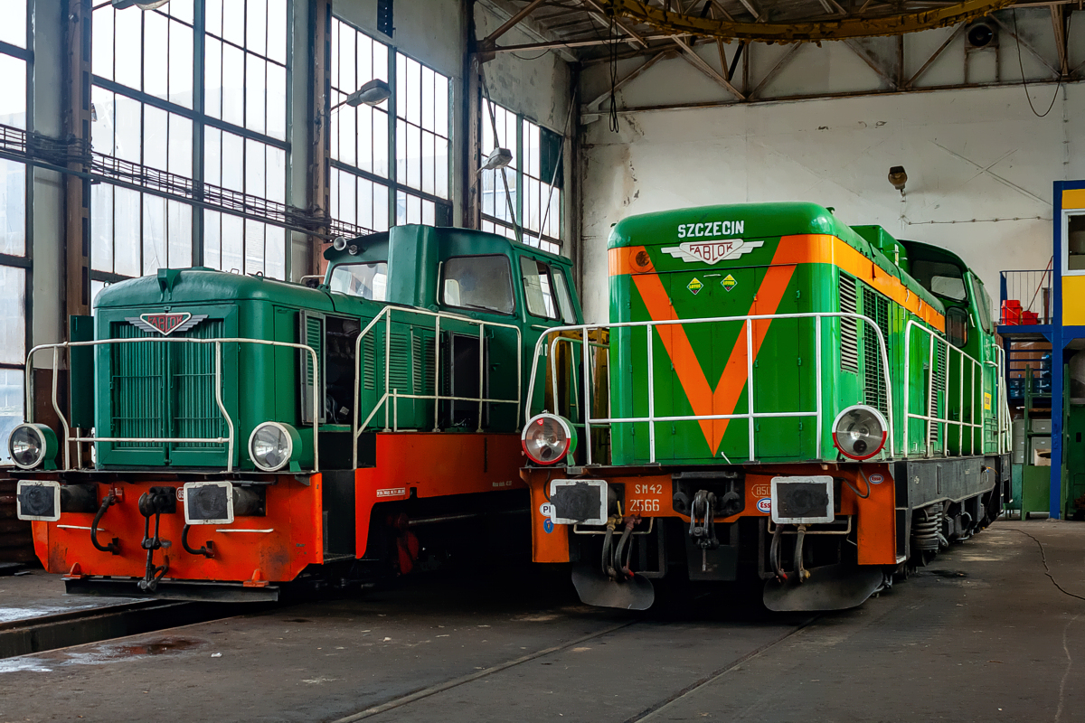 SM42-2566, 401Da-417