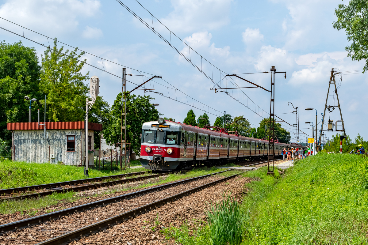 EN57-1037+1242+958: Wola Filipowska