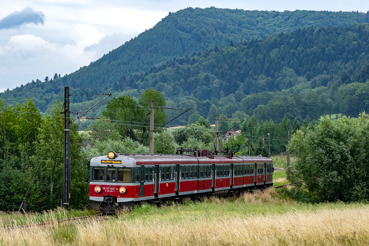 EN57-1327: Inwałd - Andrychów