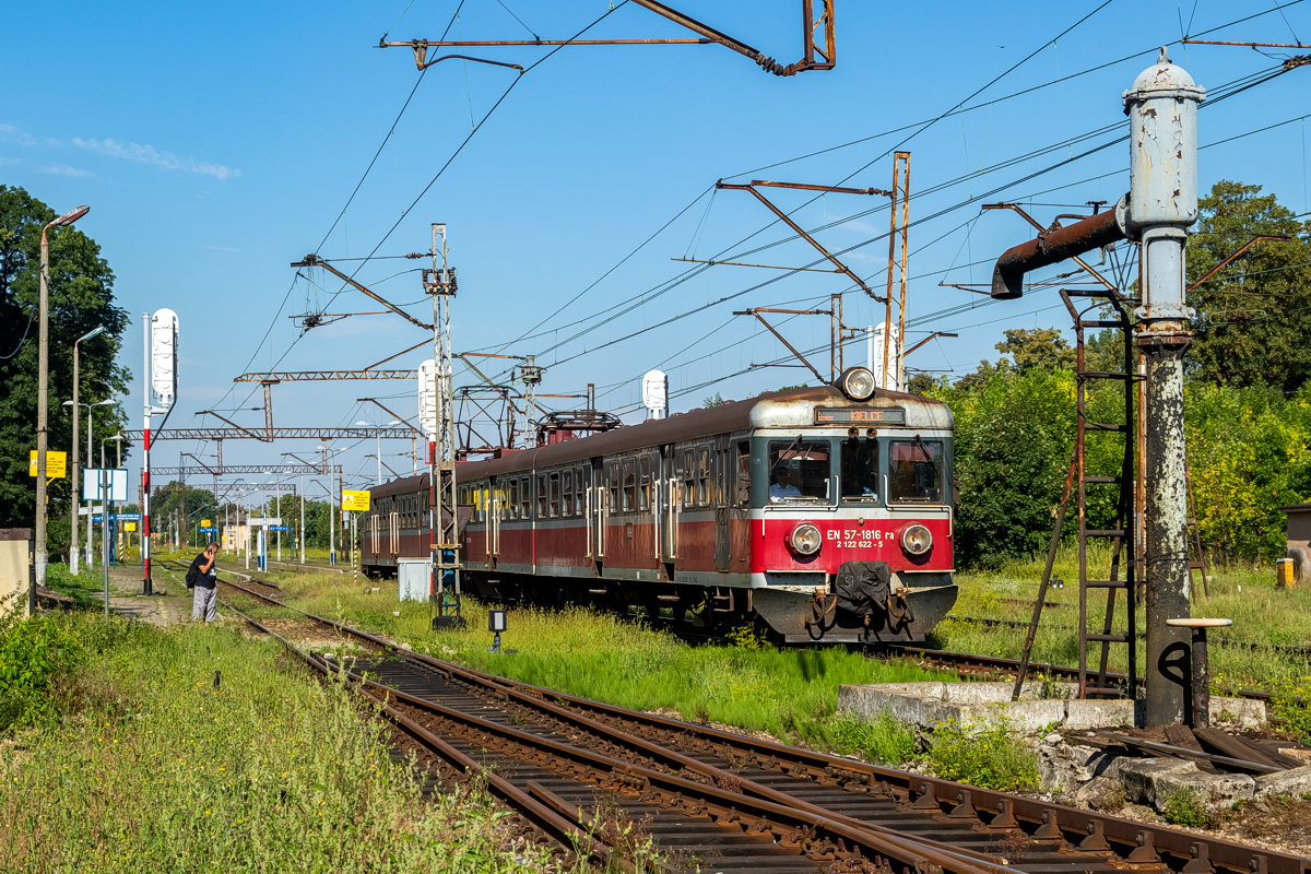 EN57-1816: Charsznica