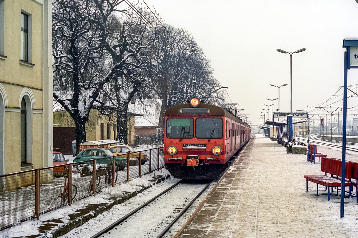 EN57-1908+EN57-?: Łowicz Główny