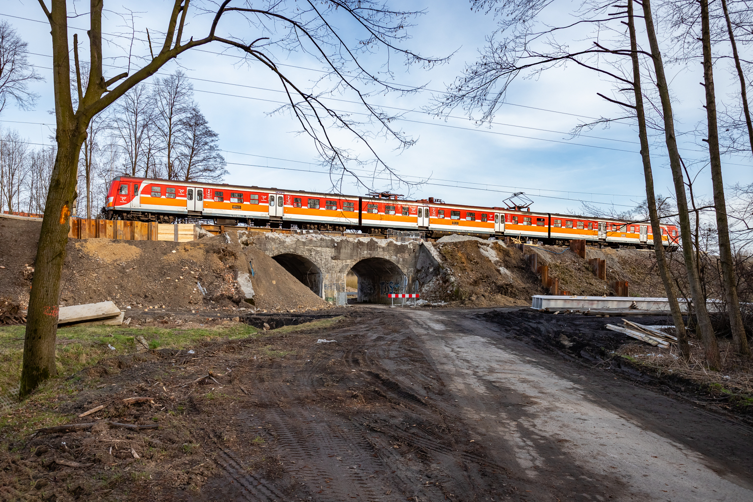 EN57-2055: Jawiszowice Jaźnik - Brzeszcze Jawiszowice
