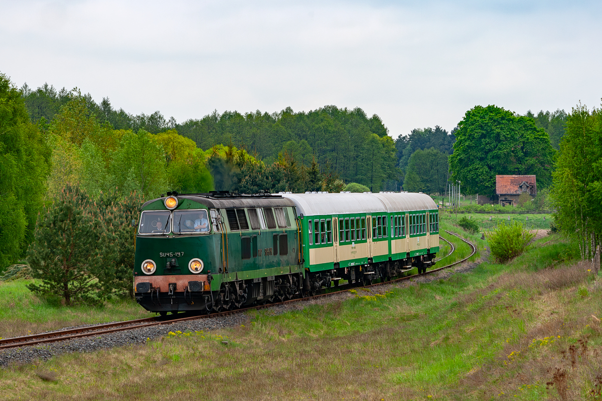 SU45-147: Staw - Świątki