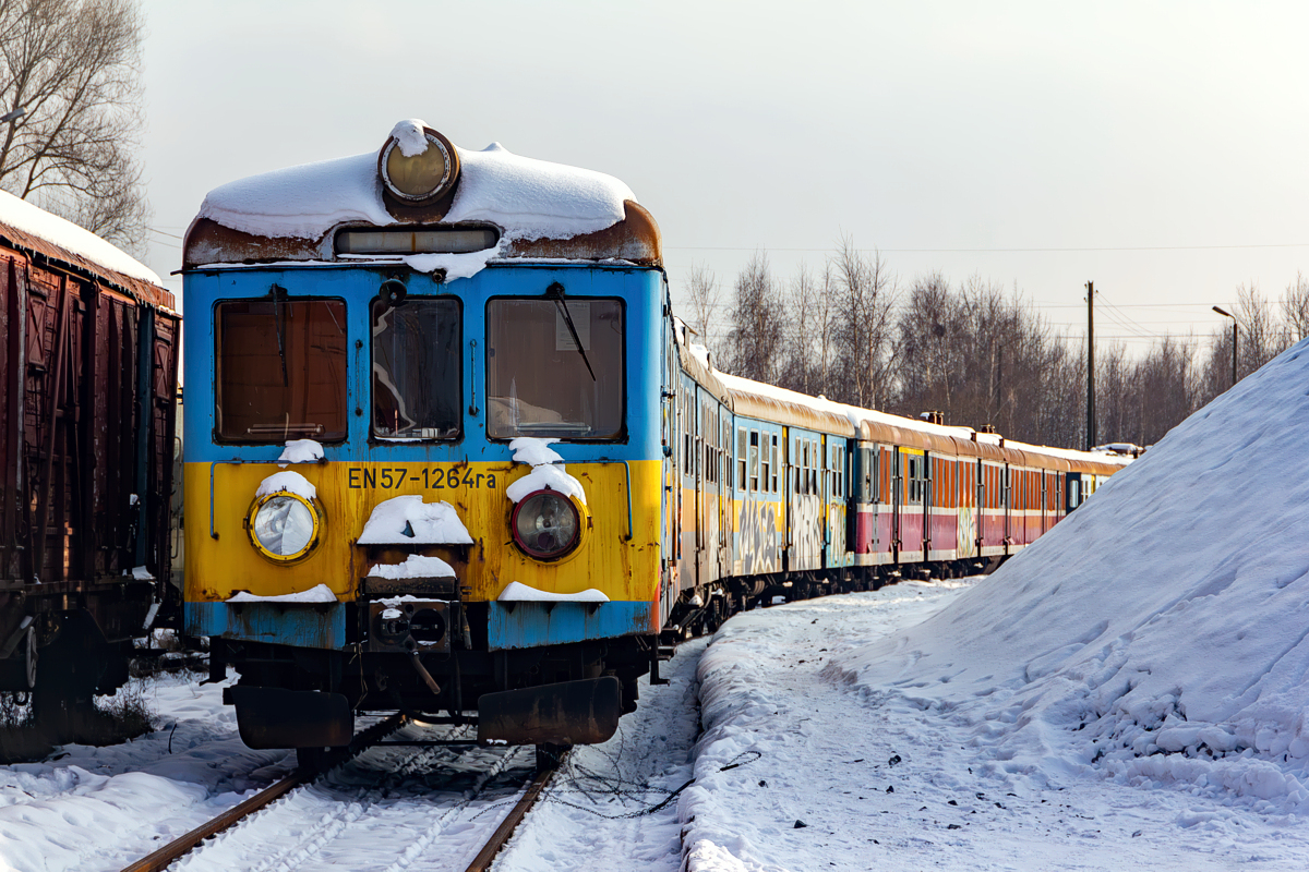 EN57-1264: Szczecin Port Centralny