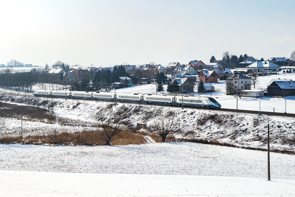 ED250-016: Łuczyce - Goszcza