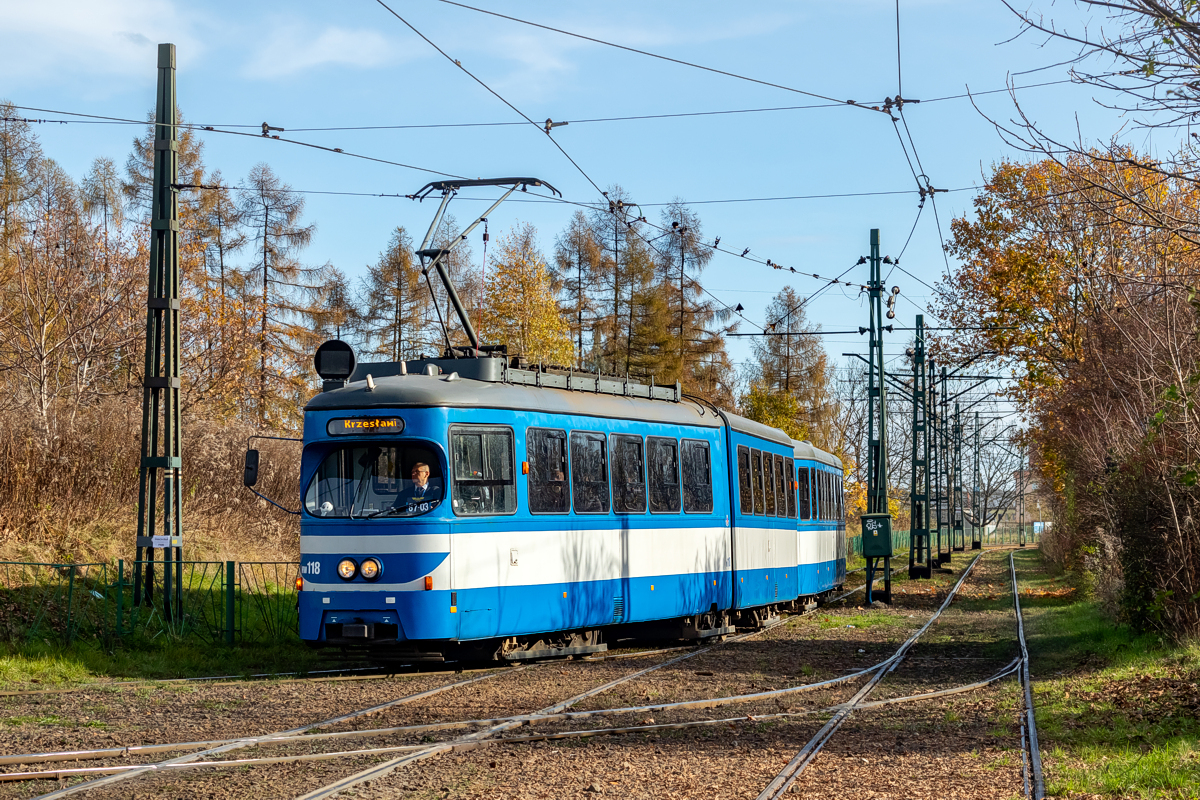 E1 #HW118+c3# HB518: Kraków, ul. Kocmyrzowska