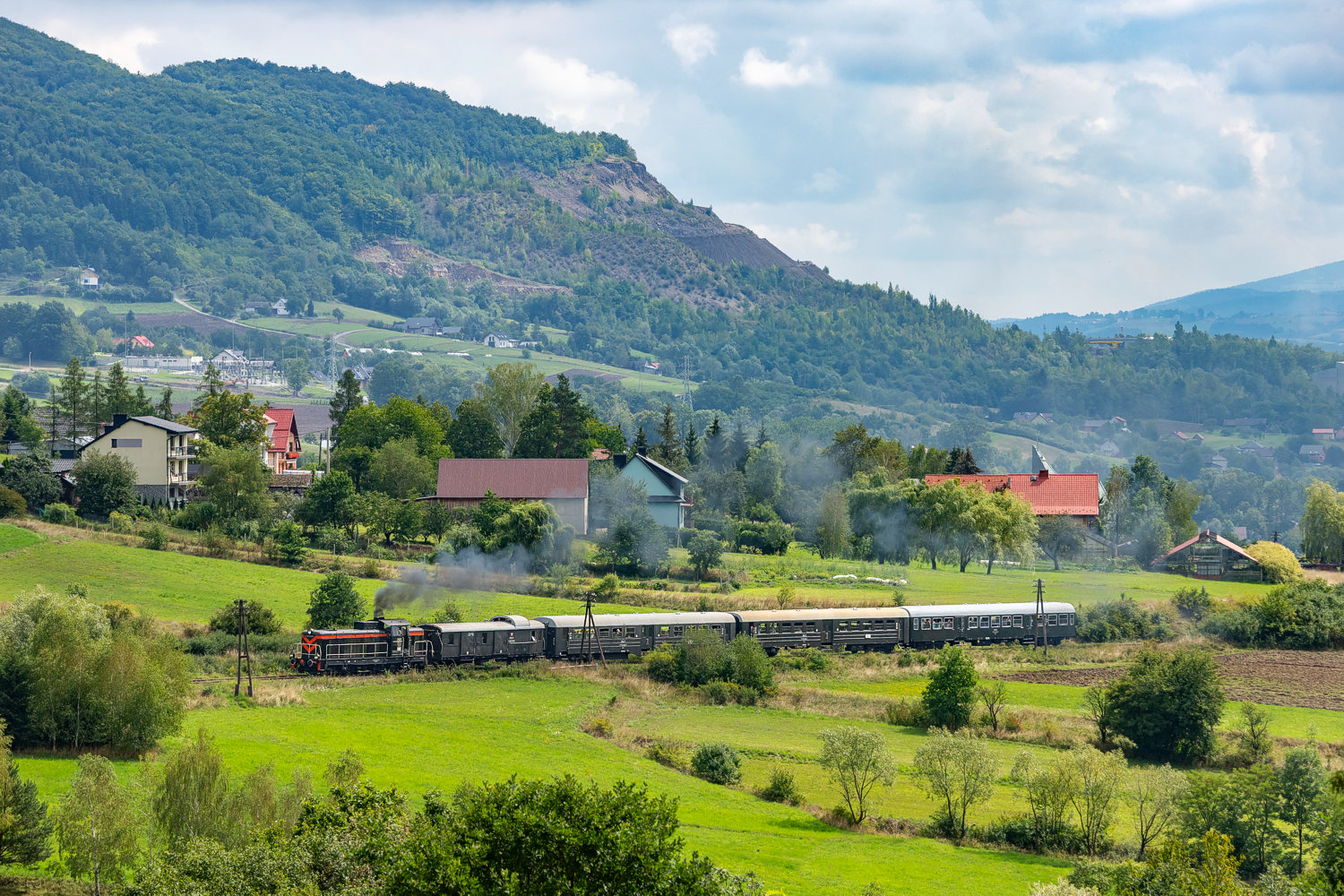 SM42-1031: Chomranice - Męcina