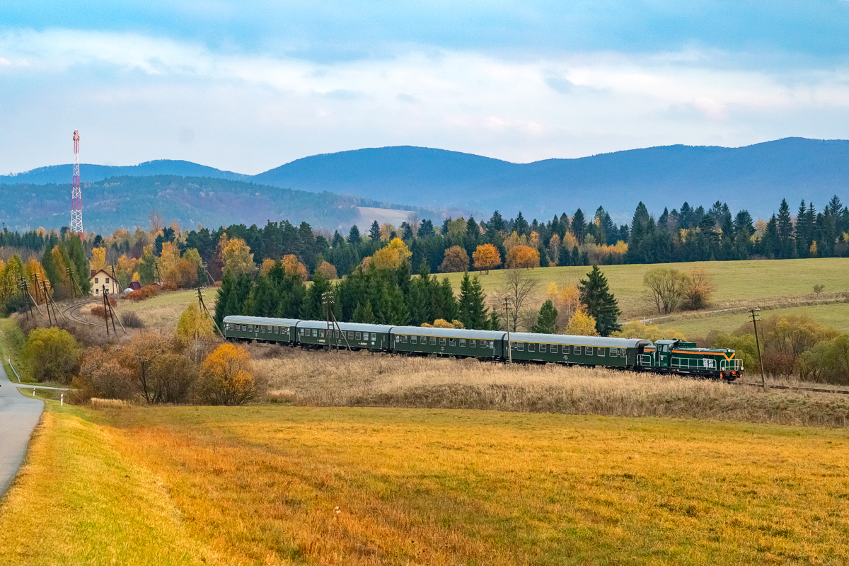 SU42-536: Nowy Łupków - Osławica