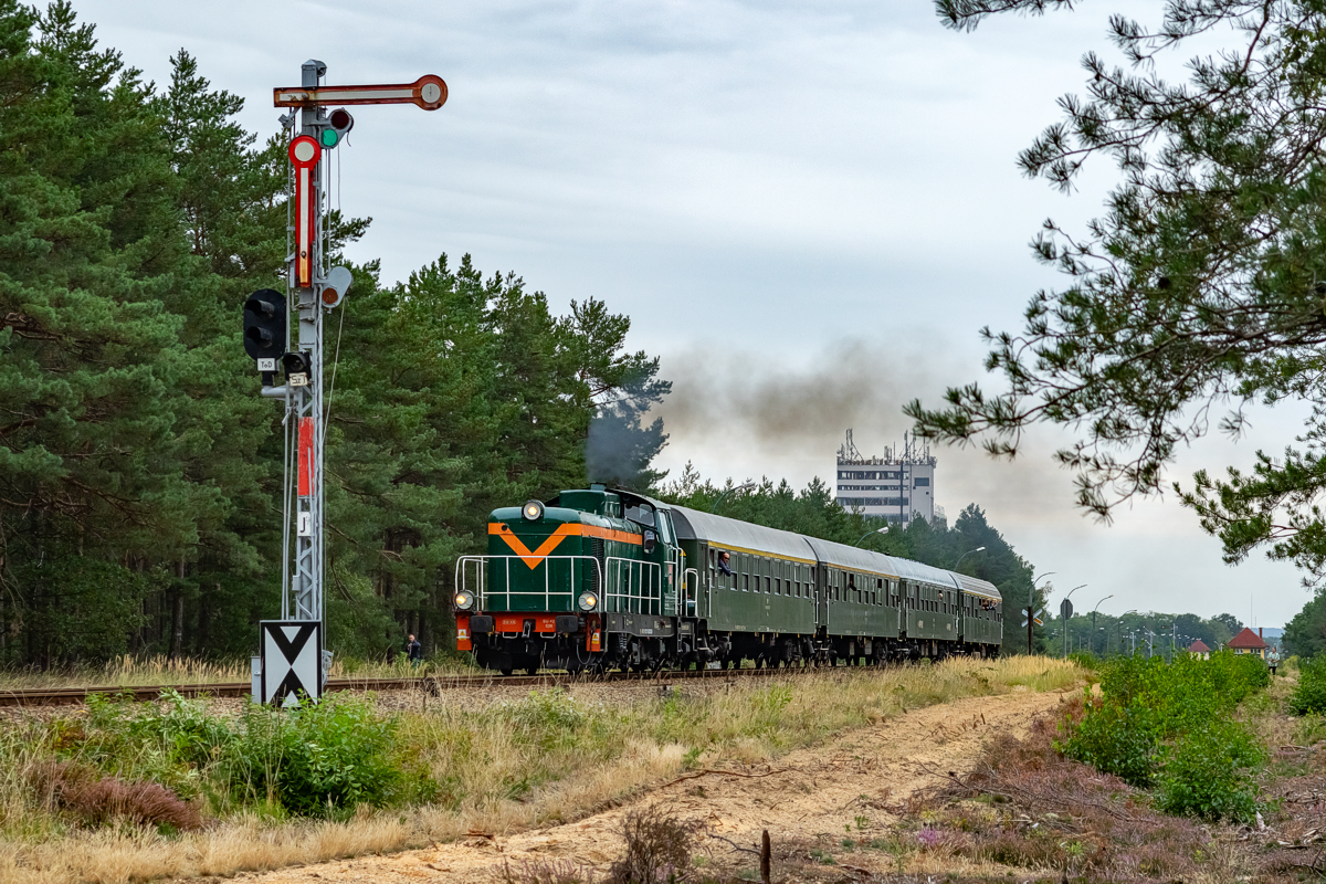 SU42-536: Nowogród Osiedle