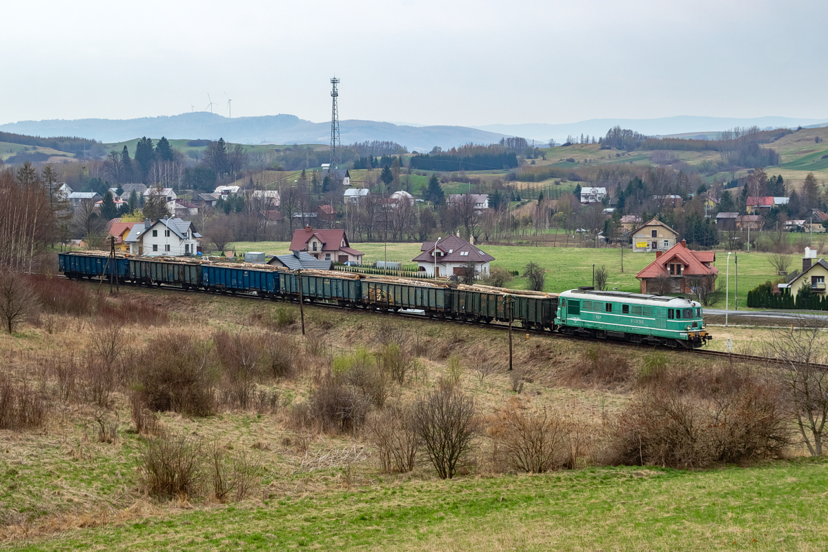 ST43-366: Nowosielce - Długie