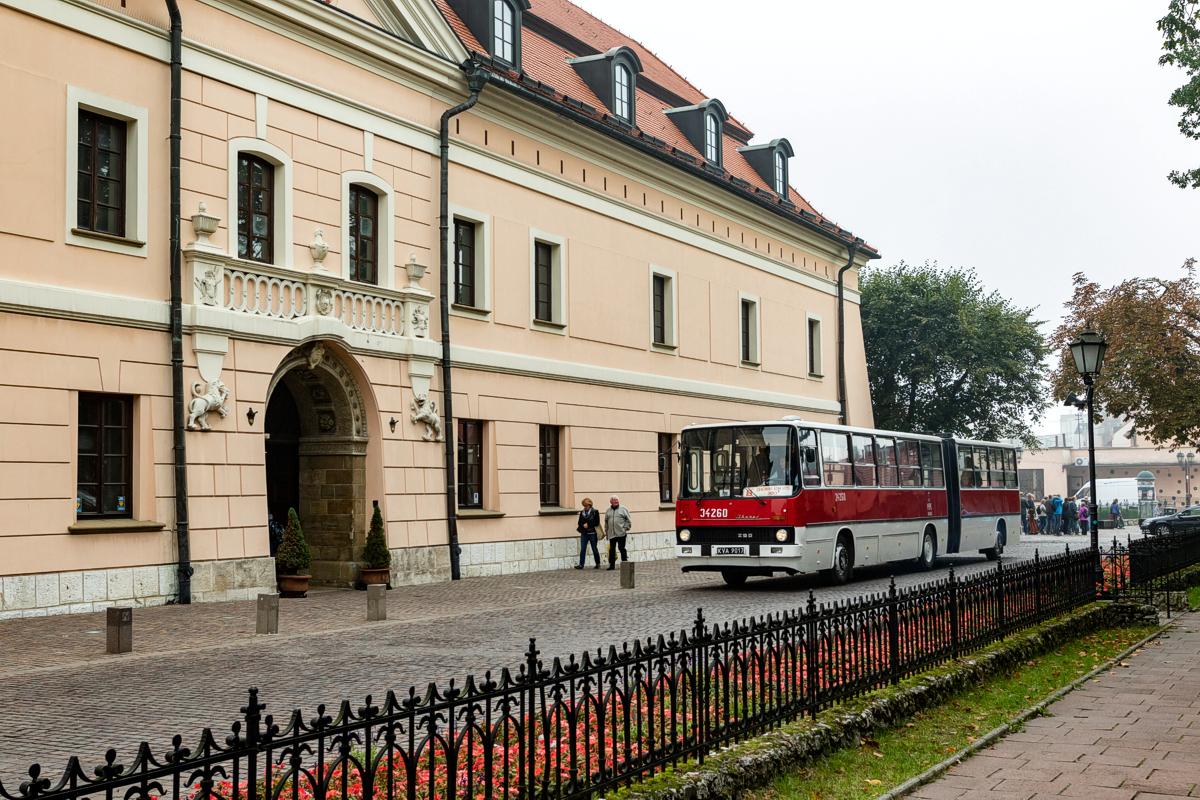 Ikarus 280.26 #34260: Niepołomice, ul. Zamkowa 
