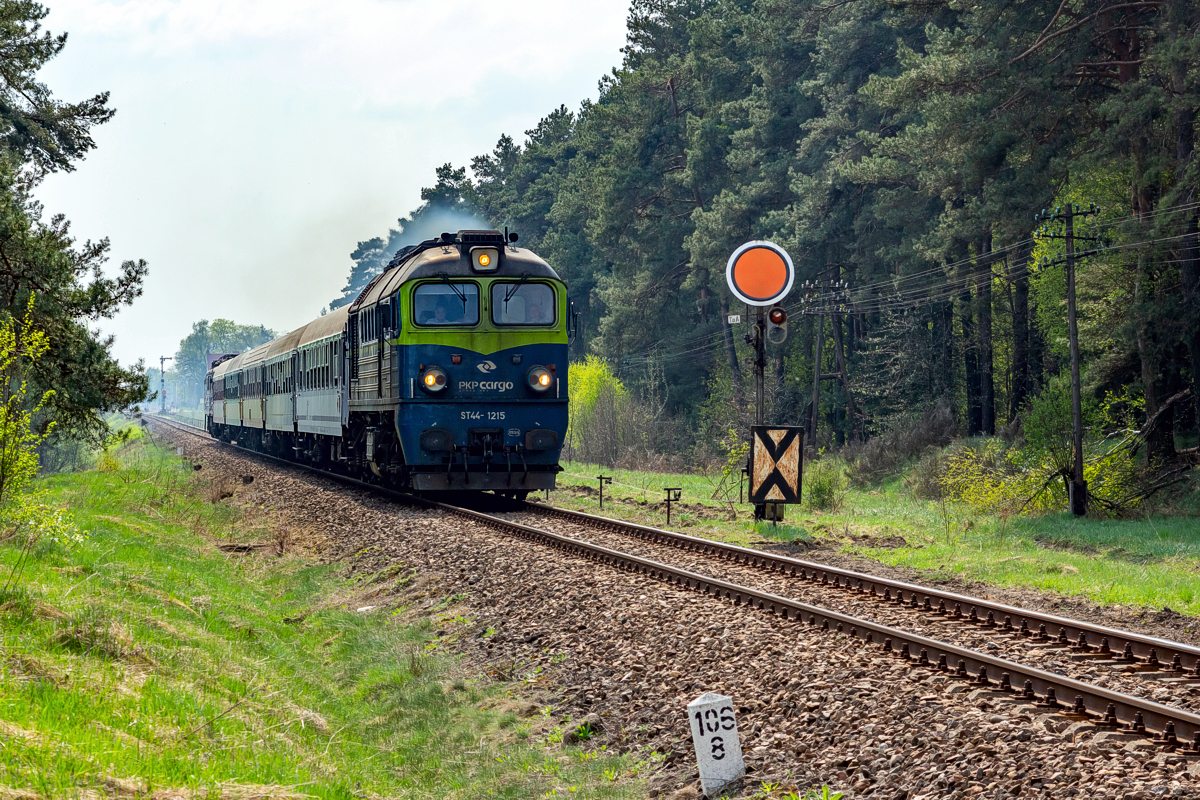 ST44-1215+EU07-330: Wierzchowo Człuchowskie - Moszczenica Pomorska