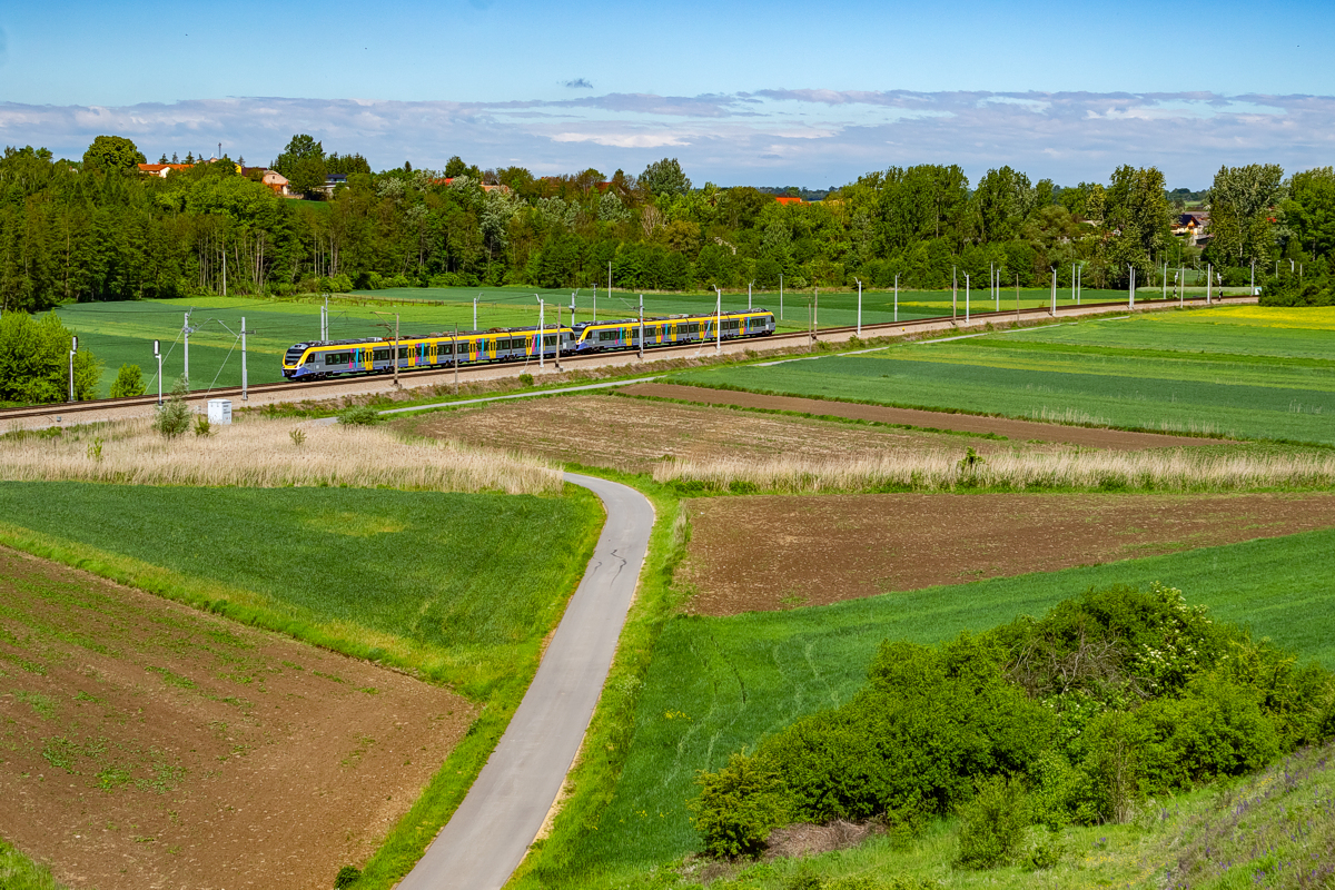 EN78-005+007: Szczepanowice - Smroków