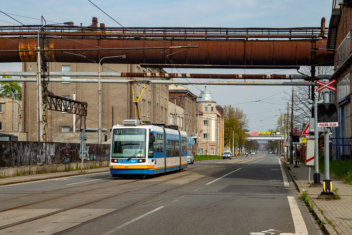 03T #1211: Ostrava, ul. 1. máje