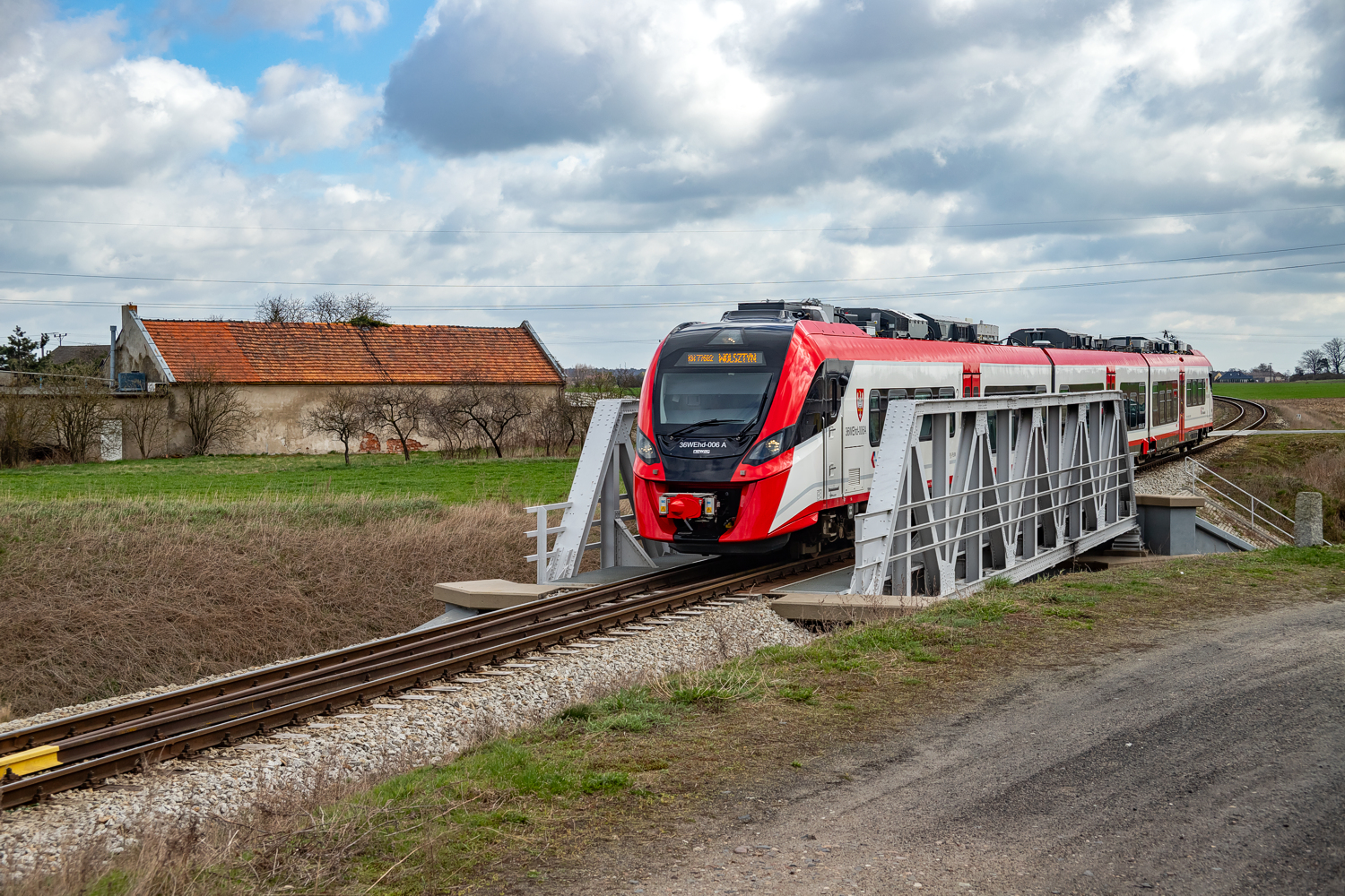 36WEhd-006: Tłoki - Wolsztyn