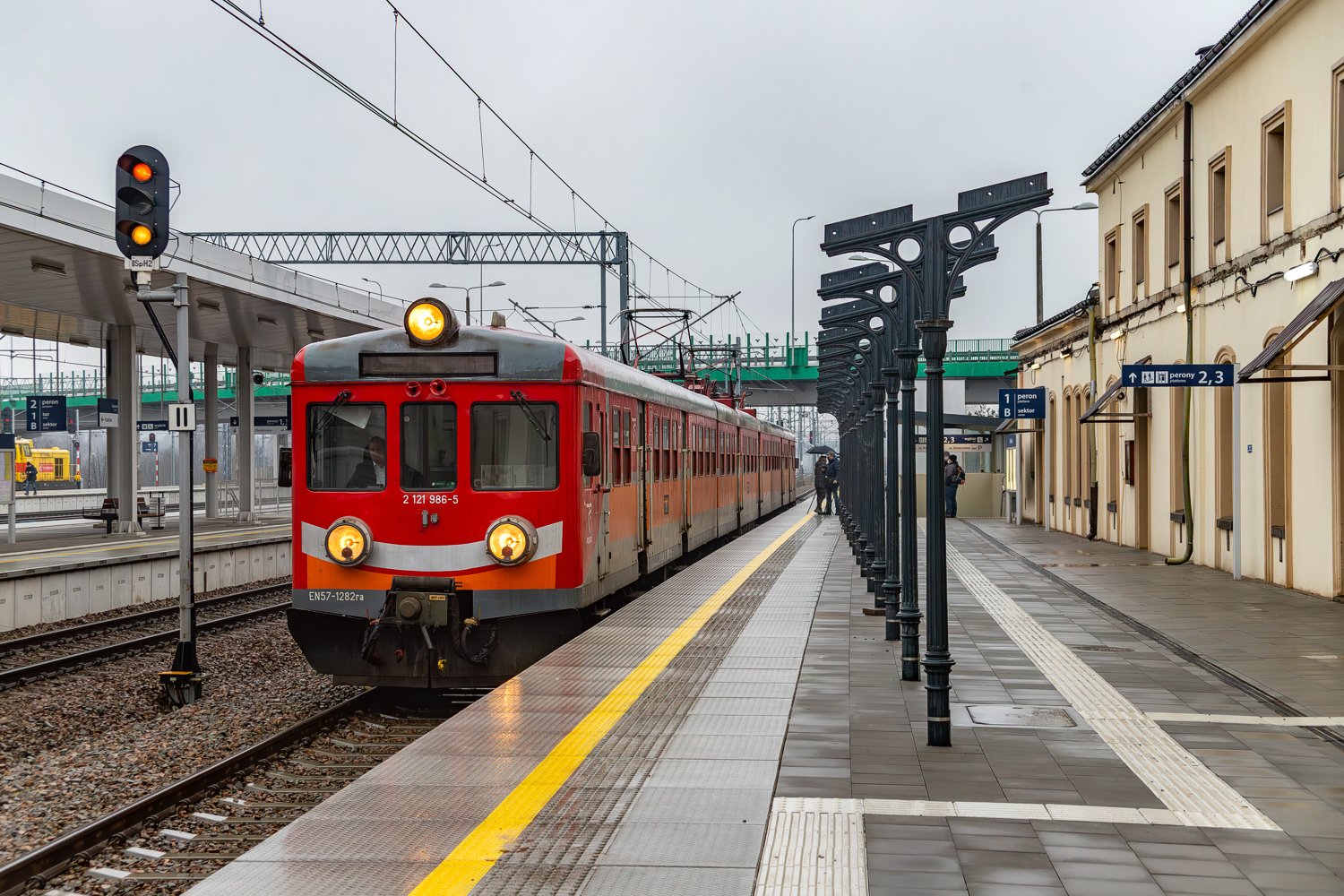 EN57-1282: Trzebinia