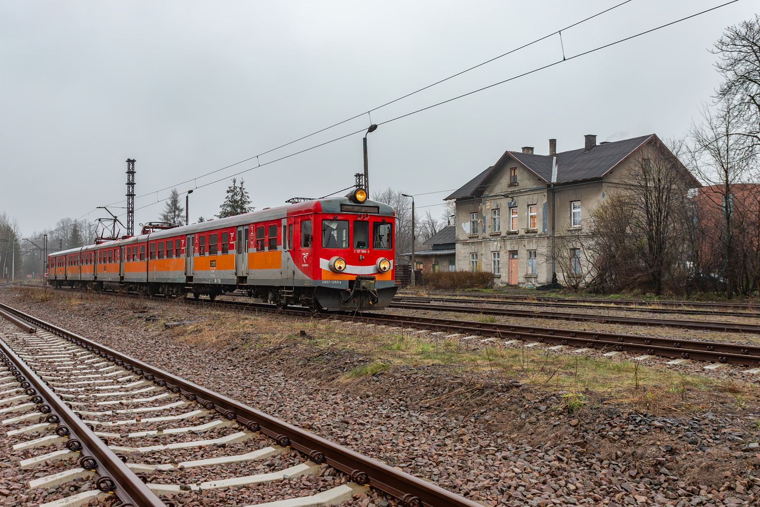 EN57-1282: Trzebinia Siersza