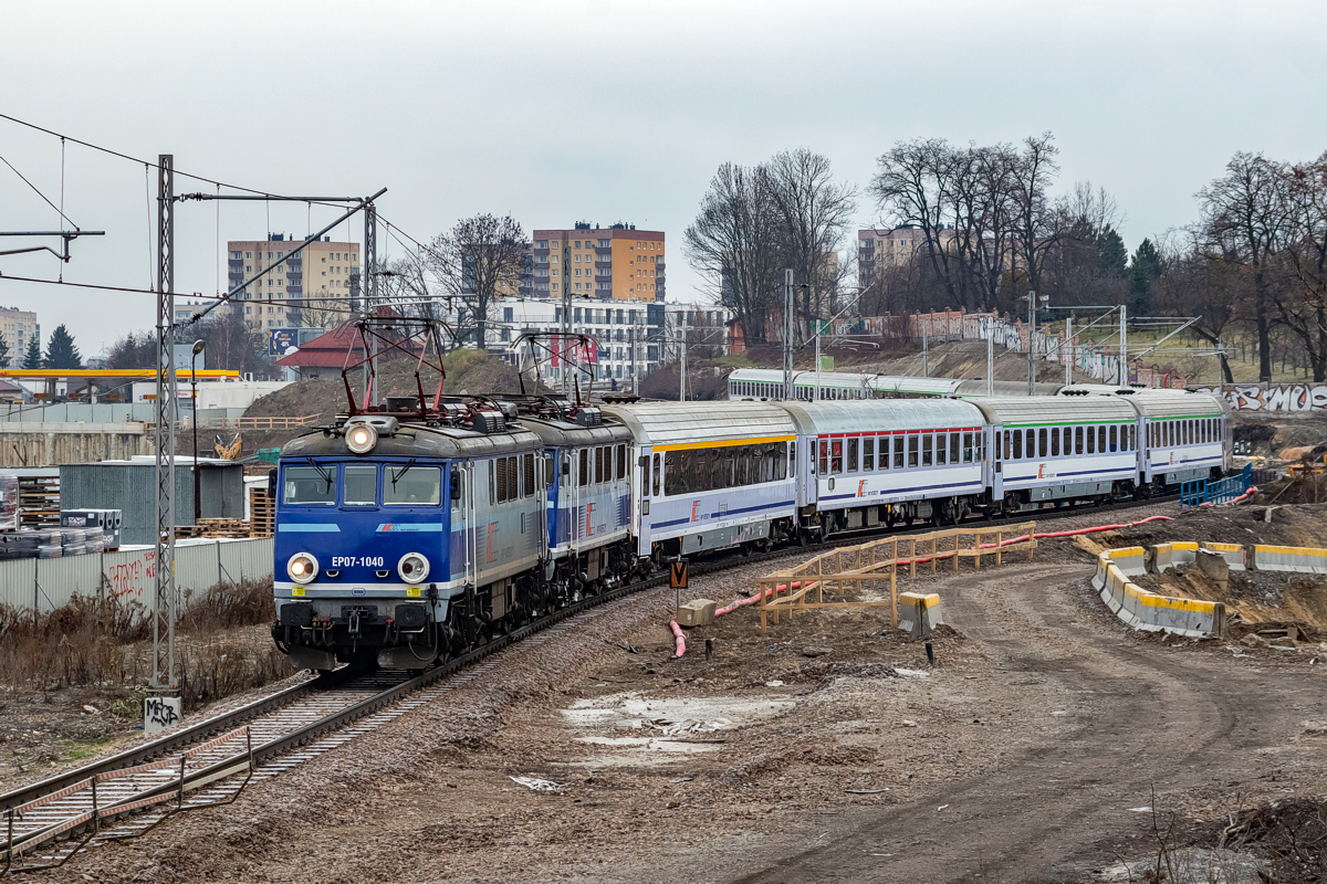 EP07-1040+EU07-040: Kraków Łagiewniki - Kraków Sanktuarium