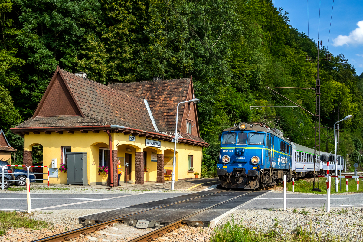 EU07-359: Wierchomla Wielka