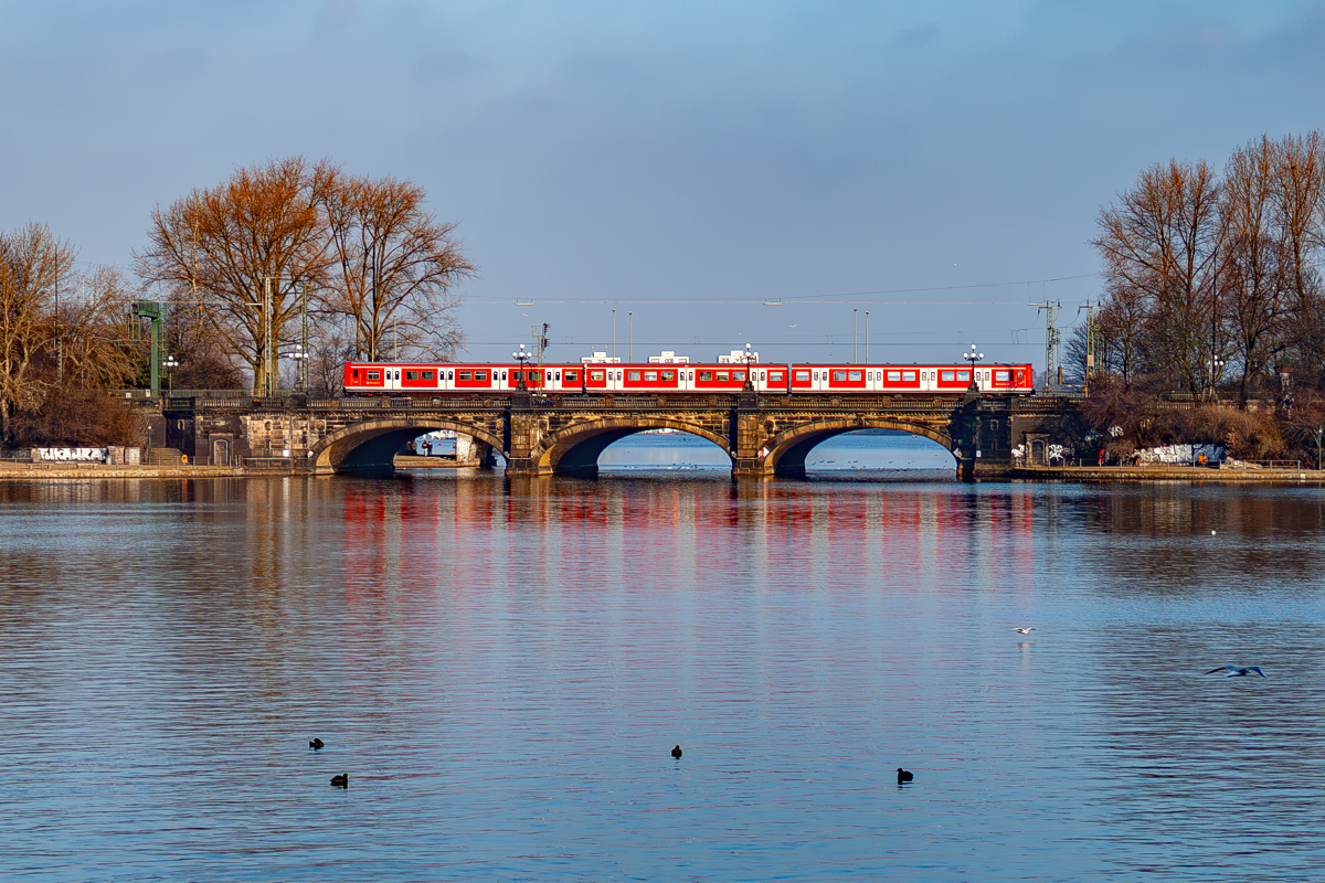 472: Hamburg Dammtor - Hamburg Hbf