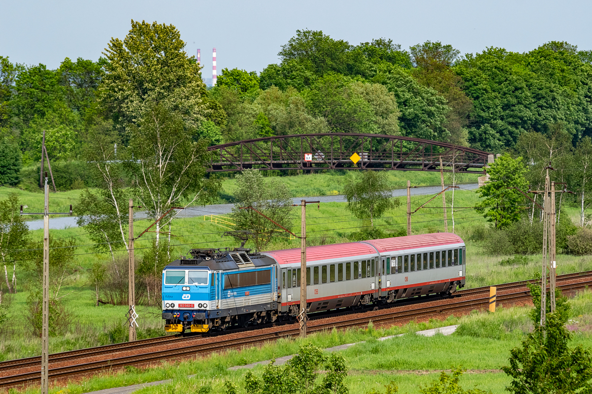 163 040: Brzeźnica - Półwieś