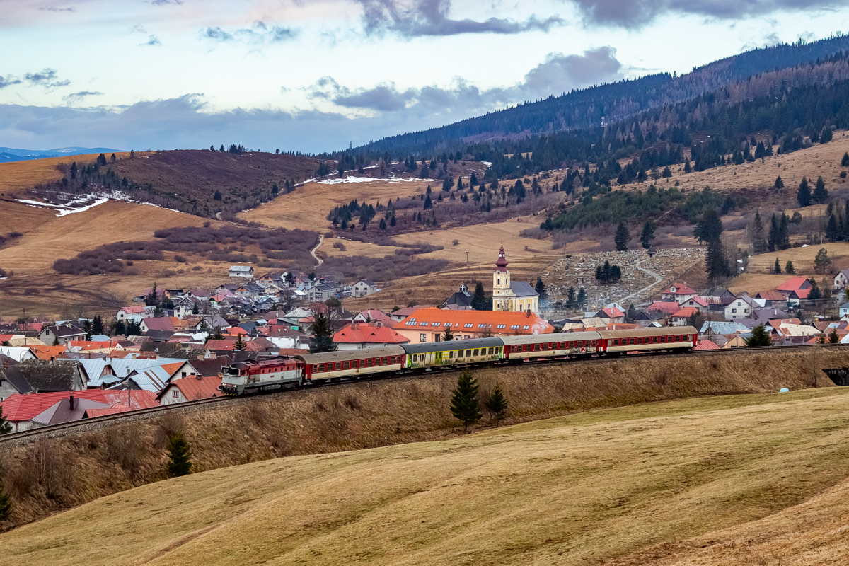 750 164: Telgárt penzión - Vernár