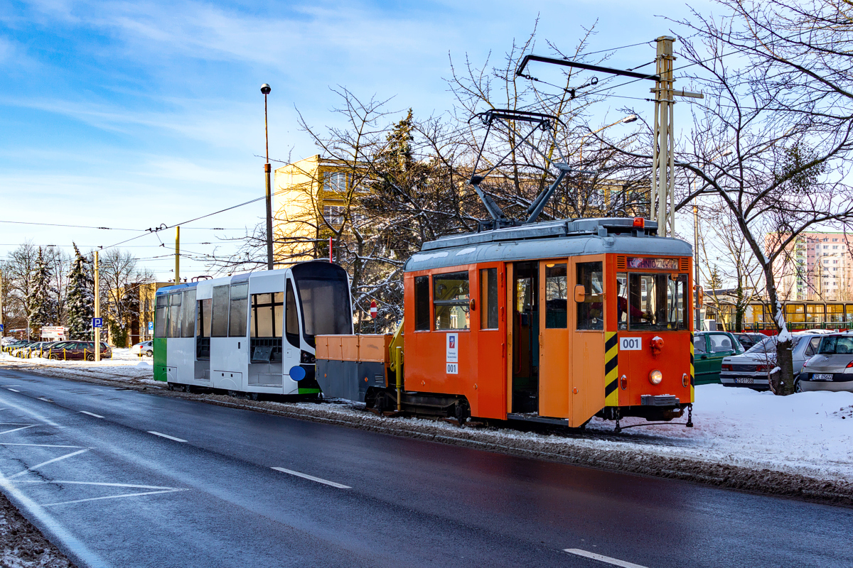 N #001+Moderus Alfa #504: Szczecin, ul. Klonowica 