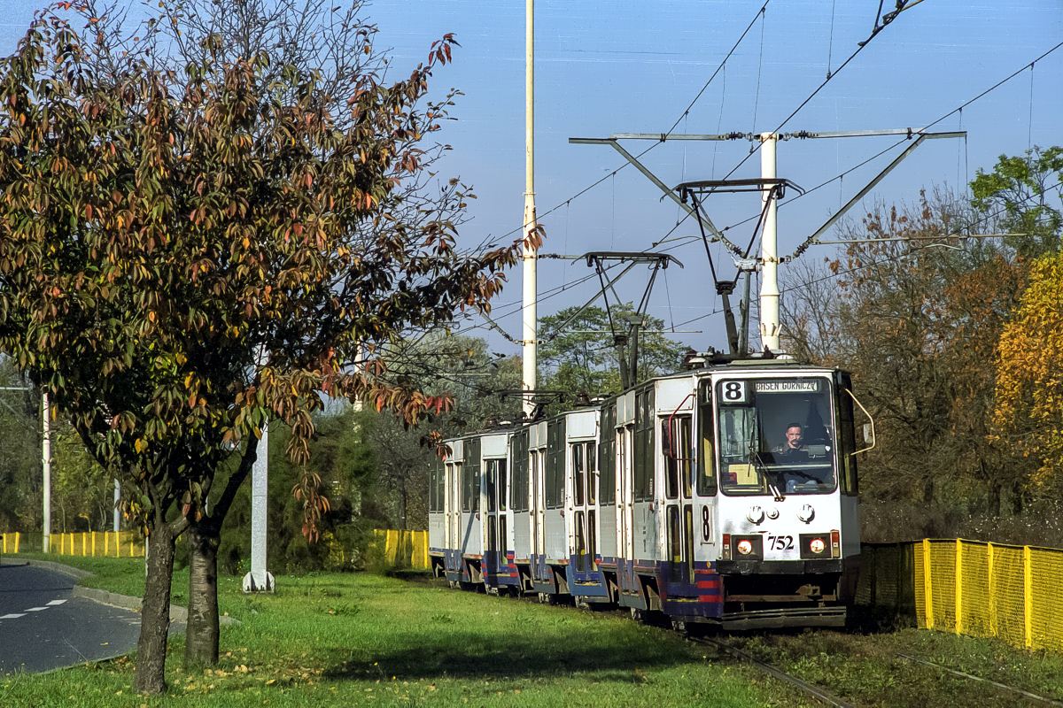 105Na #752+738+751: Szczecin, ul. Gdańska