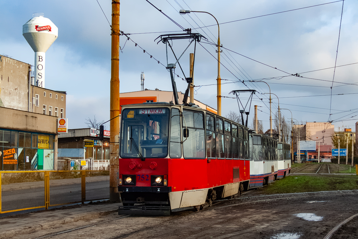 105Na #752+750+735: Szczecin, pętla Pomorzany 