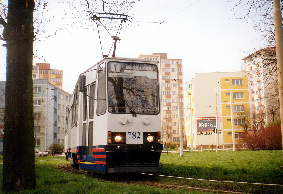 106Na #782: Szczecin, pętla Potulicka 