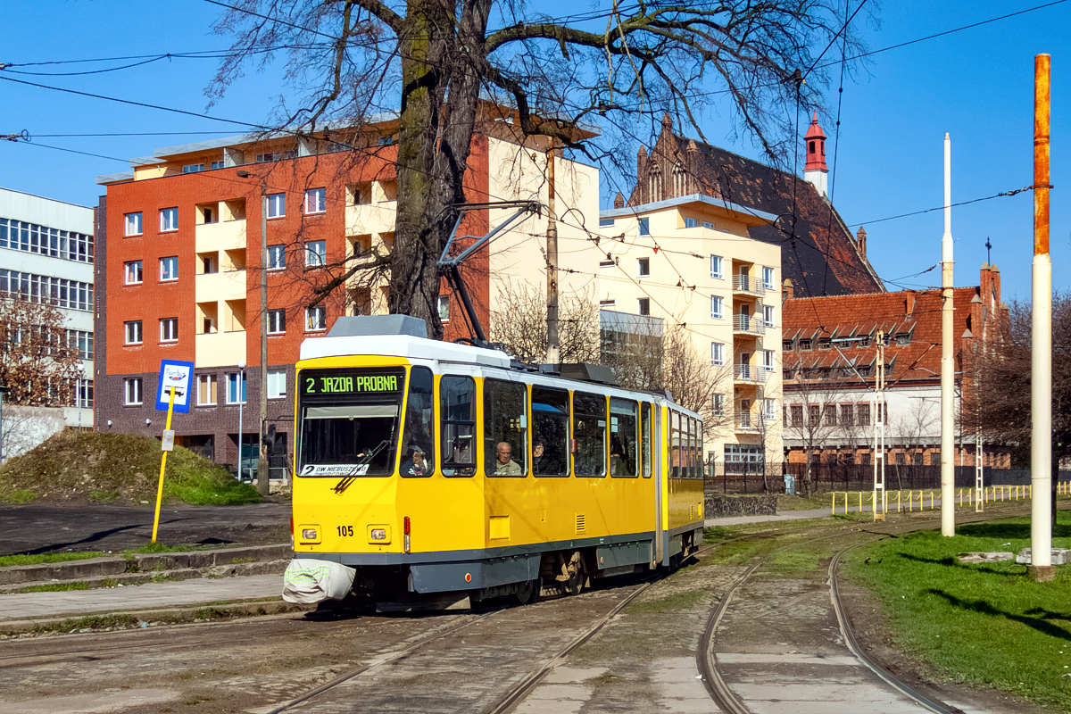 KT4Dt #105: Szczecin, ul. Nabrzeże Wieleckie 