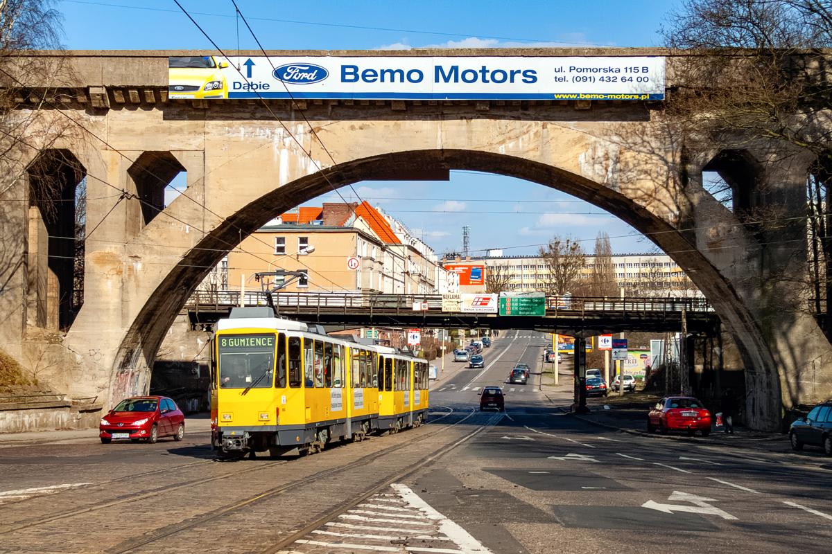 KT4Dt #7046+7023: Szczecin, ul. Ku Słońcu 