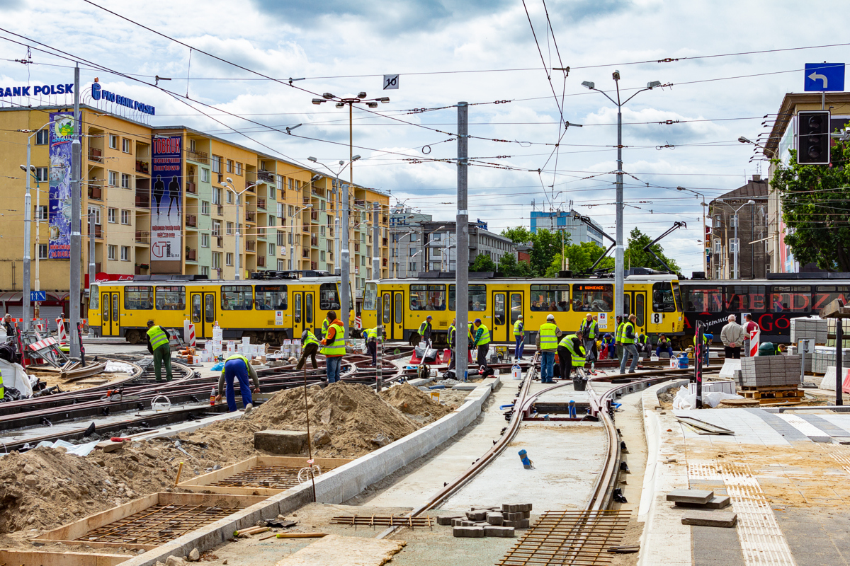 T6A2D #225+226: Szczecin, Brama Portowa 