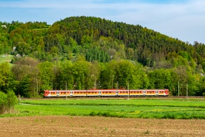 EN57-1129: Stróże - Grybów EN57-1129: Stróże - Grybów