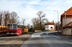 Ikarus 280.08A #8S3 2437:  Kostelec nad Černými lesy, ul. Českobrodská 